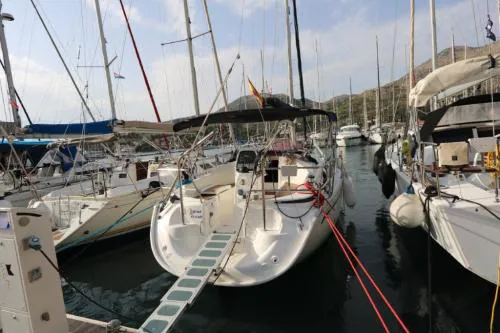 Bavaria 30 Cruiser, 2007, Dubrovnik, Croatia – Foto 2