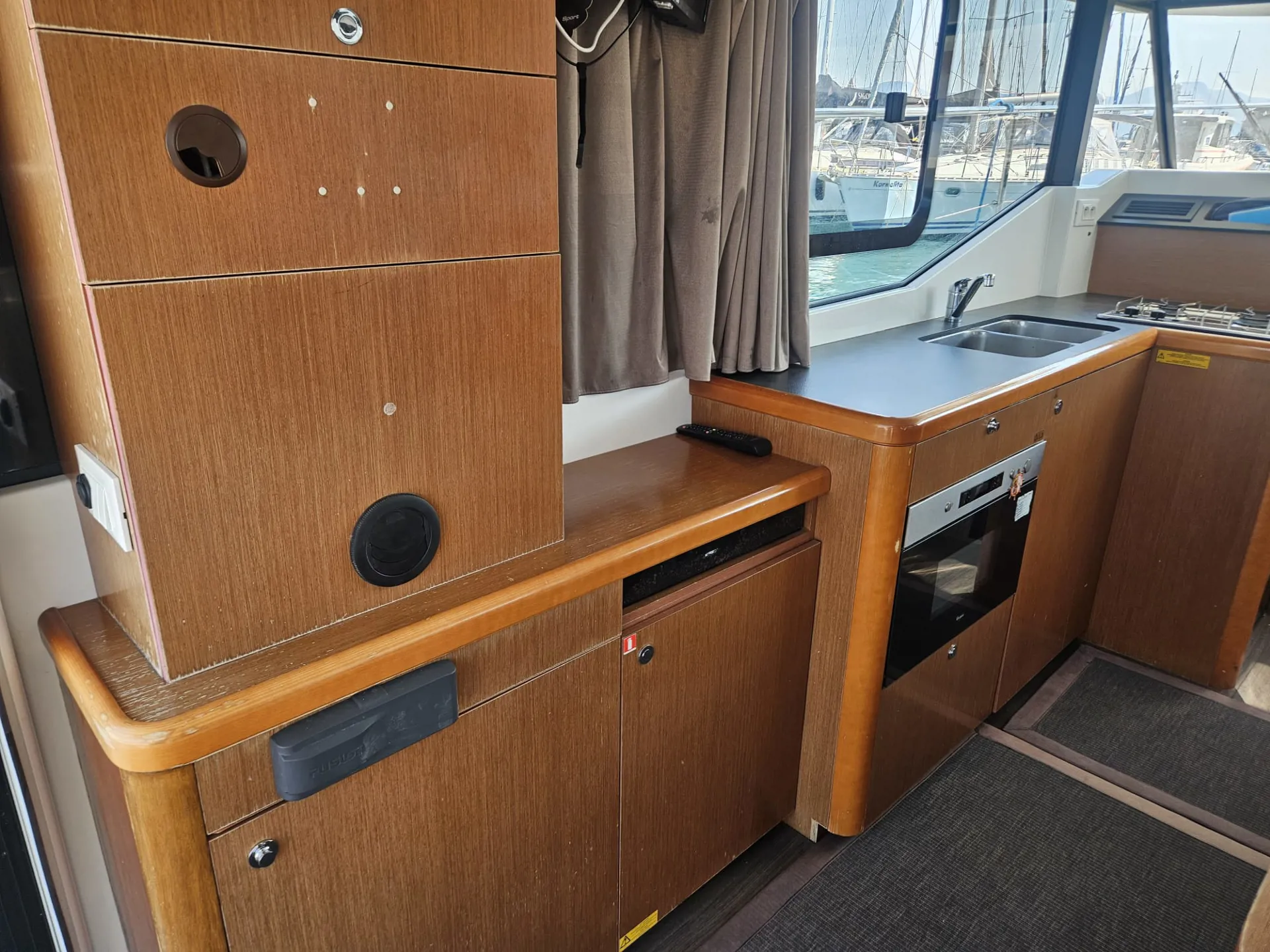 Beneteau Swift Trawler 30, 2017, Trogir, Croatia – Foto 10