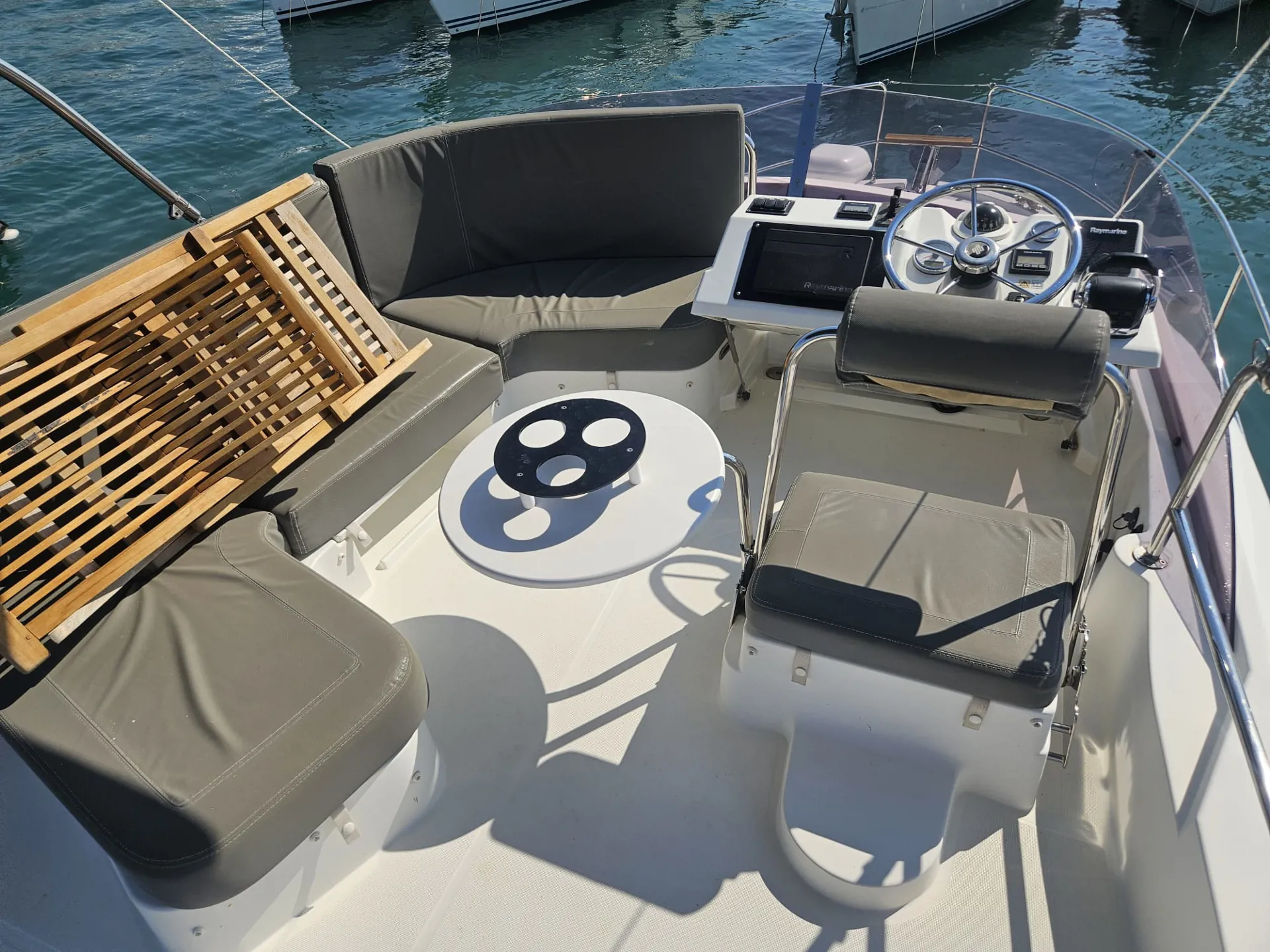 Beneteau Swift Trawler 30, 2017, Trogir, Croatia – Foto 3